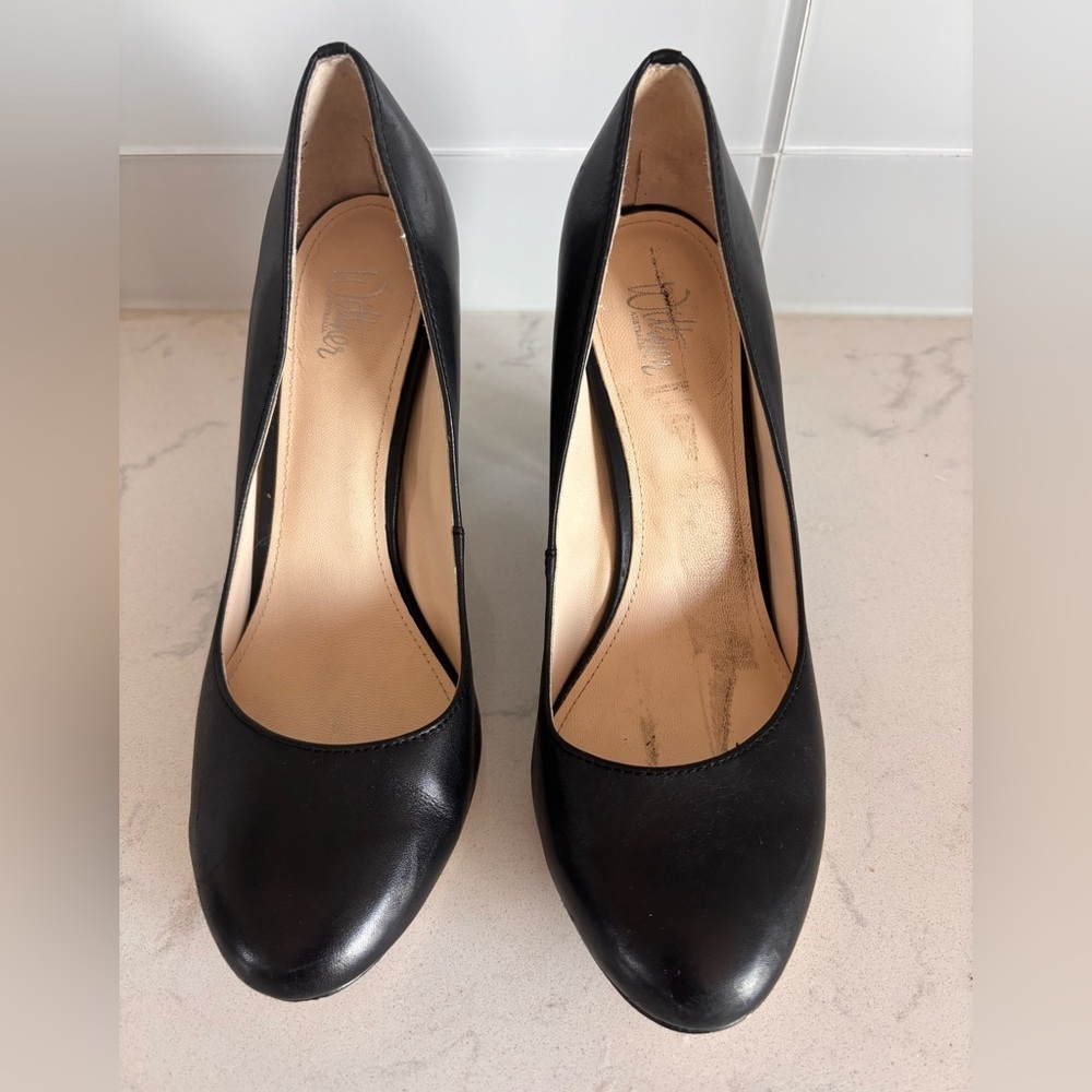 Classic Black Leather Wittner Australia Women's Pumps